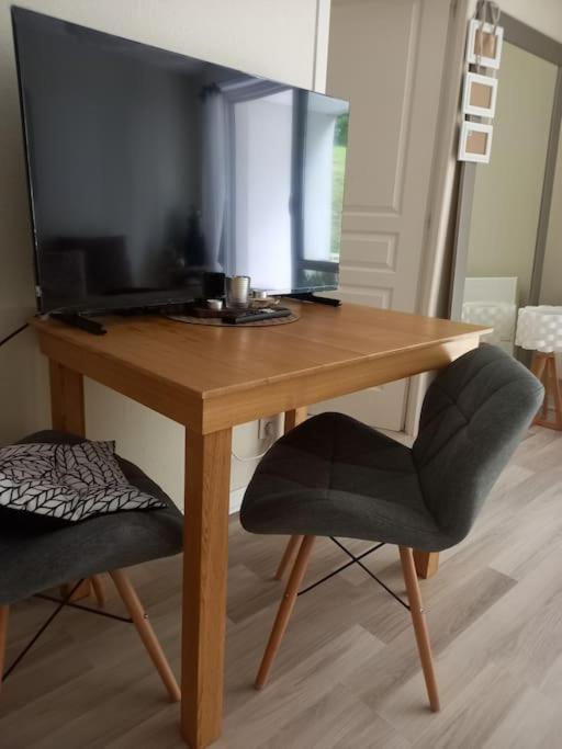 Le Doubs Cosy Appartement Besançon Buitenkant foto